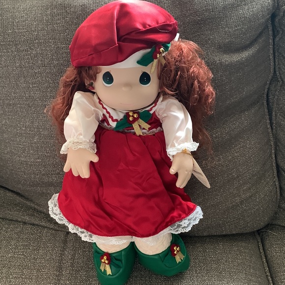 Precious Moments Stocking Doll Holly - Picture 3 of 7